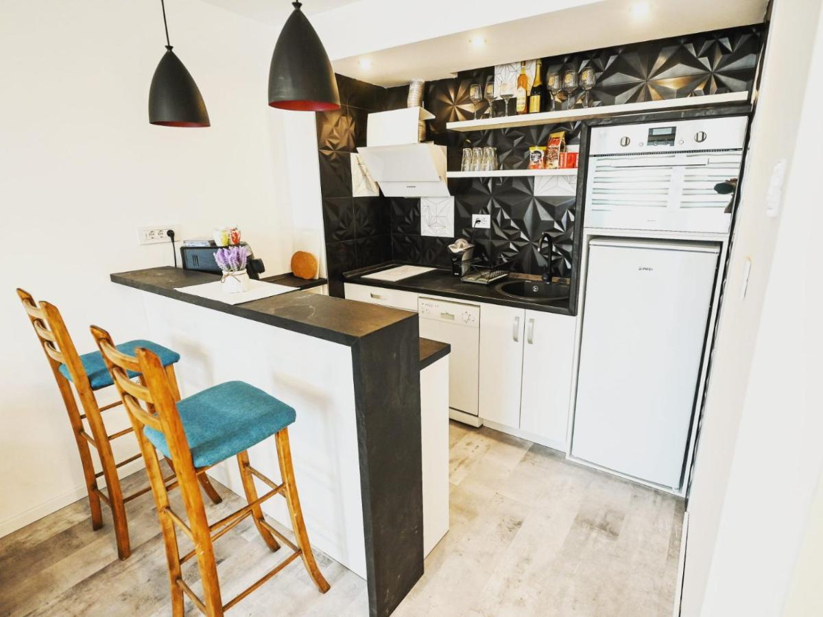 Chill Out Apartment Novi Sad Exteriör bild